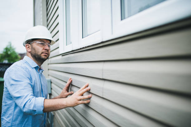 Siding Removal and Disposal in Brady, TX